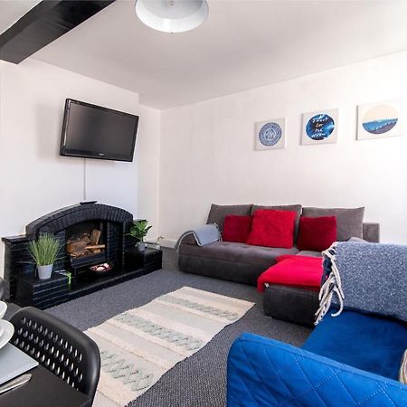 Characterful 2 Bed Apartment - Spacious & Comfy 达宁顿堡 外观 照片