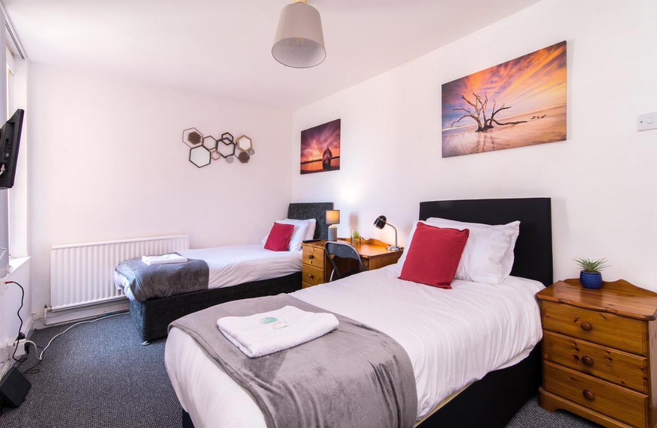 Characterful 2 Bed Apartment - Spacious & Comfy 达宁顿堡 外观 照片