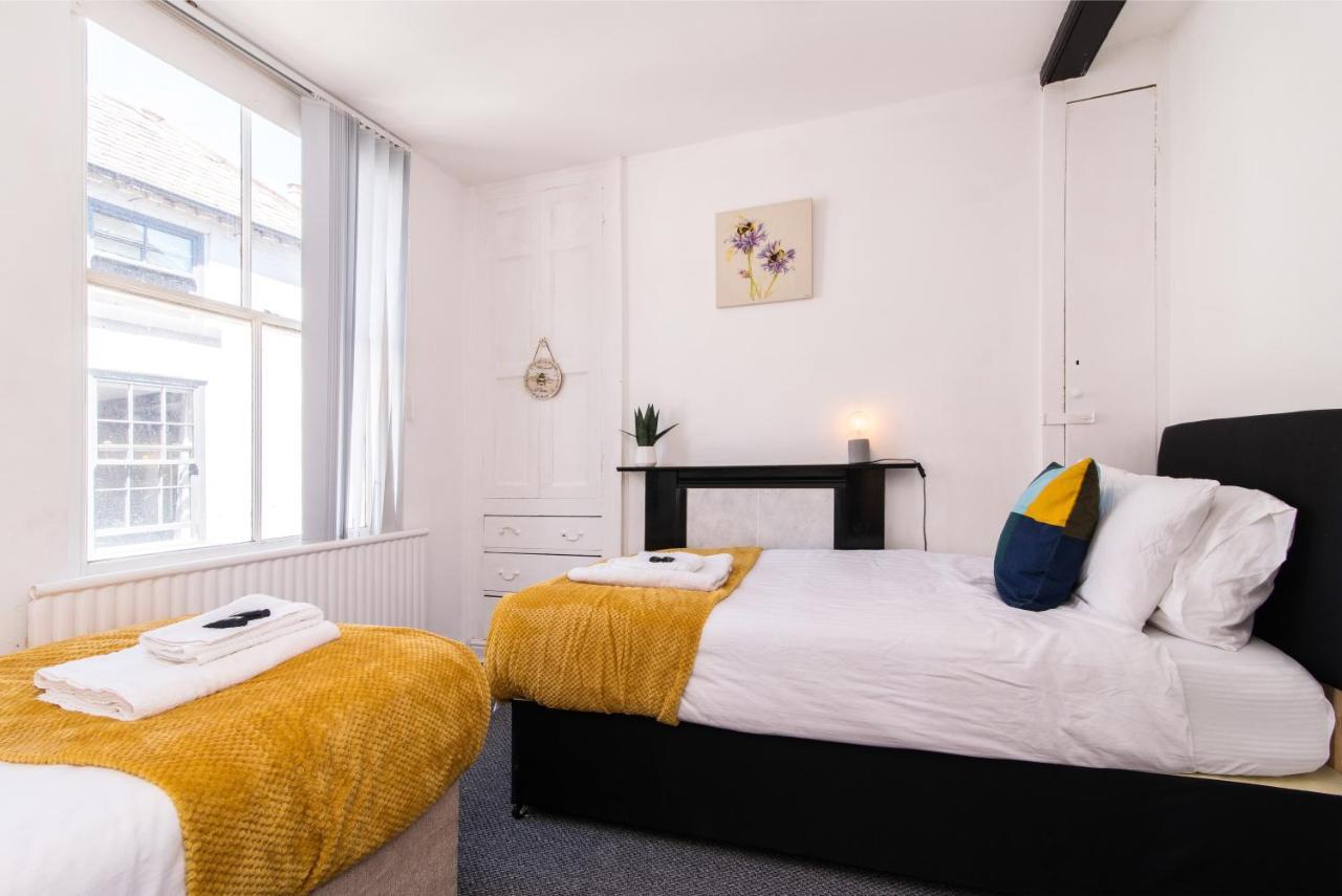 Characterful 2 Bed Apartment - Spacious & Comfy 达宁顿堡 外观 照片